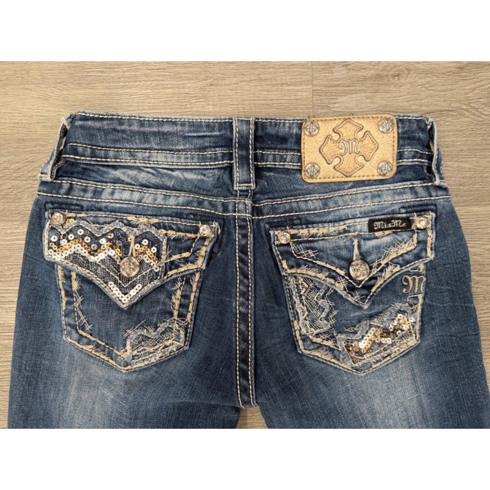 Miss Me Straight Leg Low Rise Jeans 26 Sequin Rhinestone Bling Y2K Western Glam